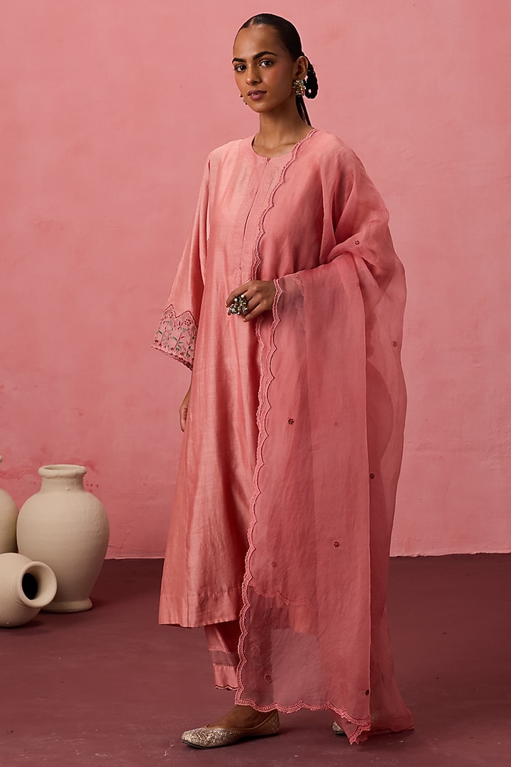 Peach Chanderi Embroidered Kurta Set by JANKI INDIA at Pernia's Pop Up Shop
