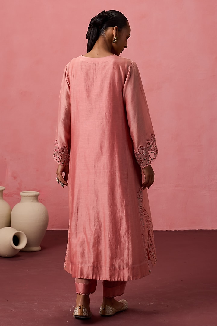 Peach Chanderi Embroidered Kurta Set by JANKI INDIA at Pernia's Pop Up Shop