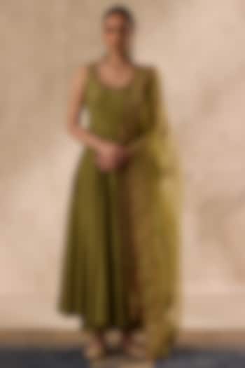 Mehendi Green Cotton Silk Dori Embroidered Party Wear Anarkali Set by JANKI INDIA at Pernia's Pop Up Shop
