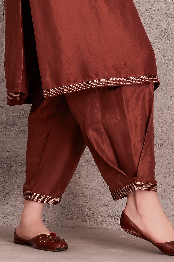 Brown Dupion Silk Thread Embellished Kurta Set by JANKI INDIA at Pernia's Pop Up Shop