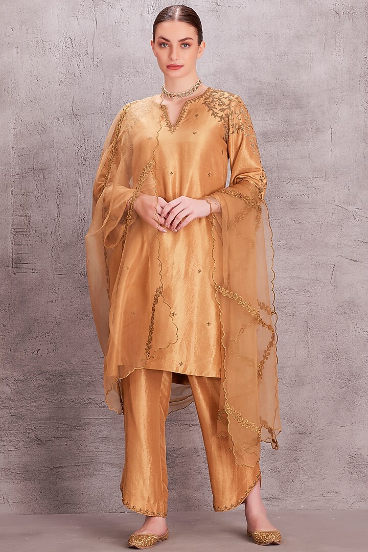 Gold Silk Hand Embellished Kurta Set by JANKI INDIA at Pernia's Pop Up Shop