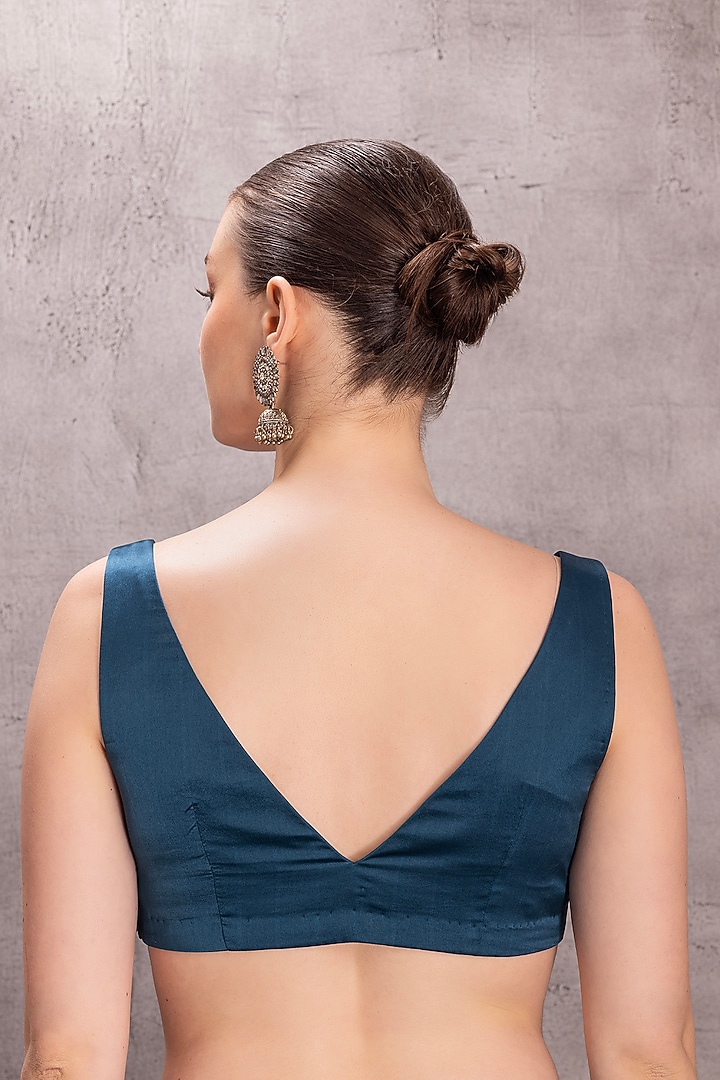Blue Organza Thread Embroidered Wedding Saree Set by JANKI INDIA at Pernia's Pop Up Shop