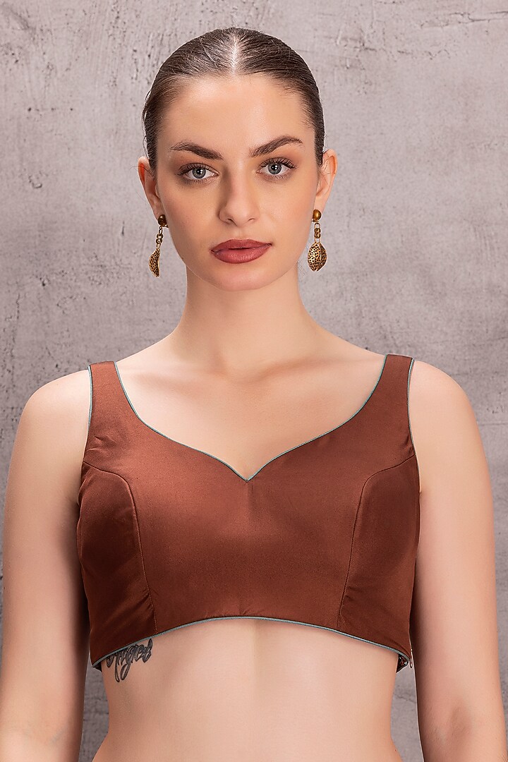 Brown Silk Floral Hand Embroidered Wedding Saree Set by JANKI INDIA at Pernia's Pop Up Shop
