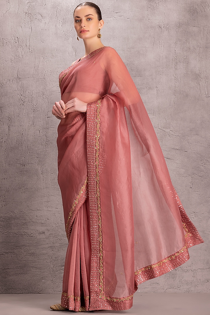 Dusty Pink Organza Sequins Embroidered Party Wear Saree Set by JANKI INDIA at Pernia's Pop Up Shop