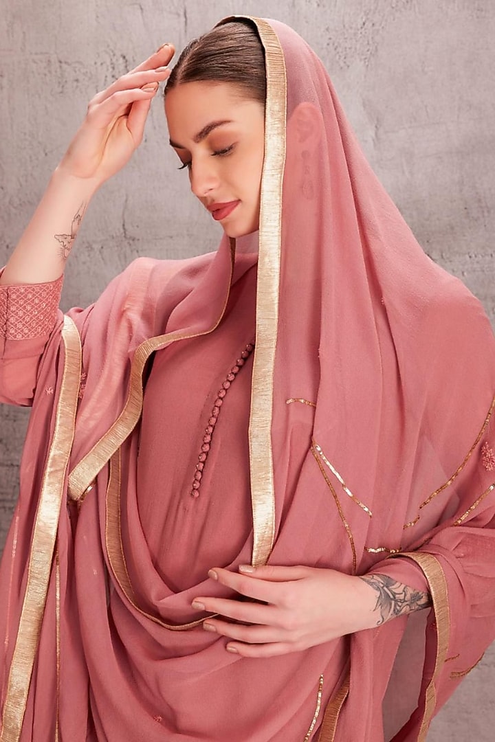 Dusty Pink Georgette Sequins Hand Embellished Kurta Set by JANKI INDIA at Pernia's Pop Up Shop