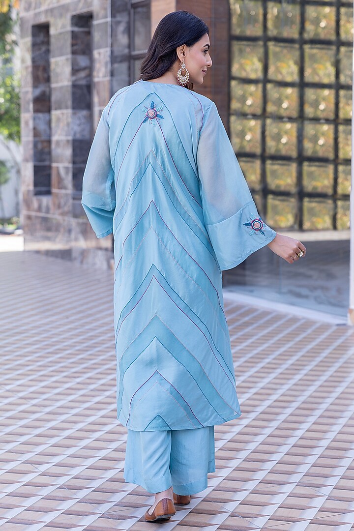 Sky Blue Organza Floral & Thread Embroidered Kaftan Set by JANKI INDIA at Pernia's Pop Up Shop