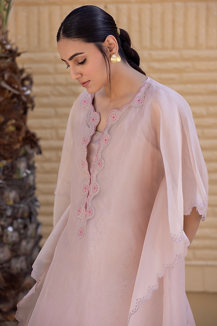Peach Silk Embellished Kaftan Set by JANKI INDIA at Pernia's Pop Up Shop