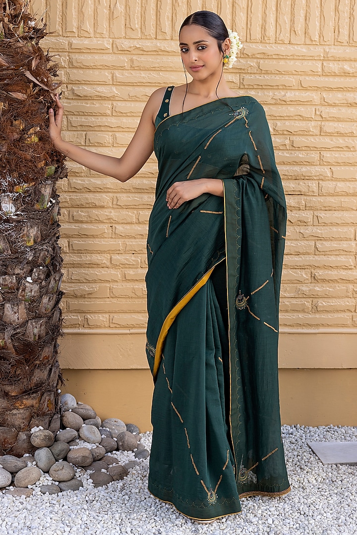 Emerald Green Chanderi Dabka Work Saree Set by JANKI INDIA at Pernia's Pop Up Shop