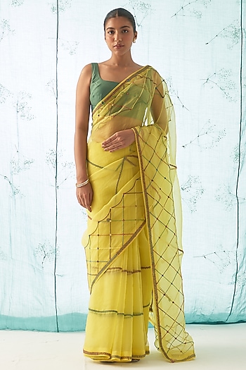Yellow Organza Hand Work Wedding Saree Set by JANKI INDIA at Pernia's Pop Up Shop