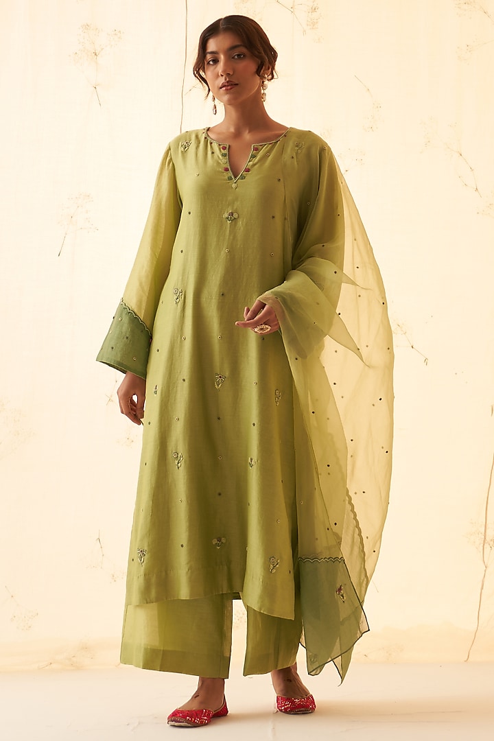 Lime Green Chanderi Hand Work Kurta Set by JANKI INDIA at Pernia's Pop Up Shop