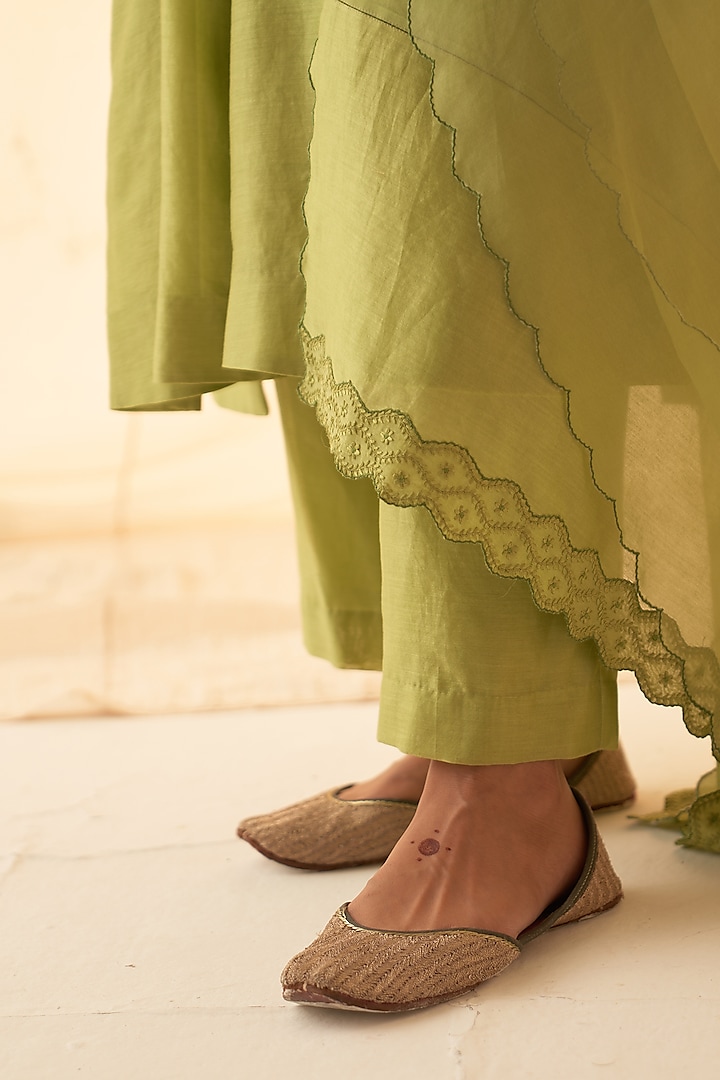 Lime Green Chanderi Kurta Set by JANKI INDIA at Pernia's Pop Up Shop