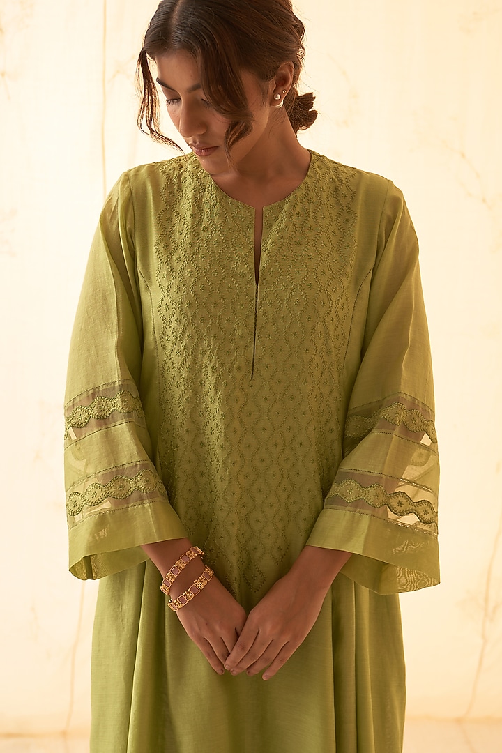 Lime Green Chanderi Kurta Set by JANKI INDIA at Pernia's Pop Up Shop