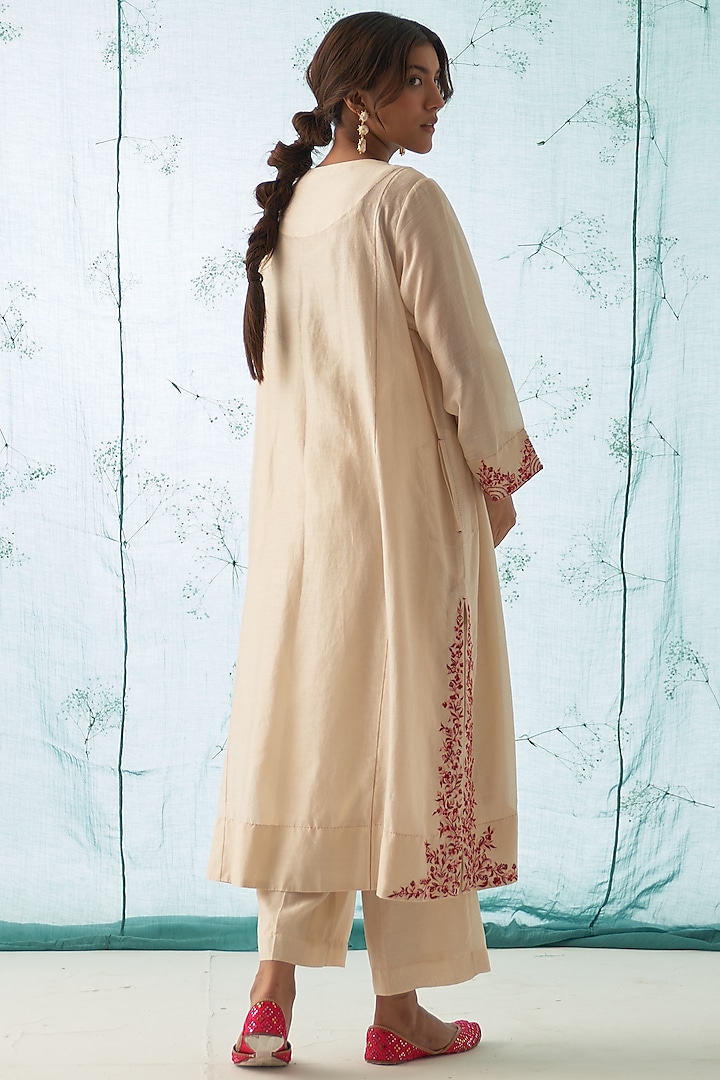 Ivory Chanderi Embroidered Kurta Set by JANKI INDIA at Pernia's Pop Up Shop