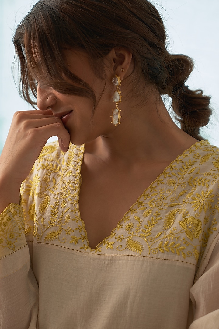 Ivory Organic Chanderi Embroidered Kurta Set by JANKI INDIA at Pernia's Pop Up Shop