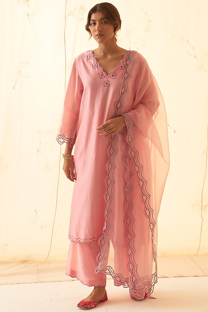 Pink Chanderi Embroidered Kurta Set by JANKI INDIA at Pernia's Pop Up Shop