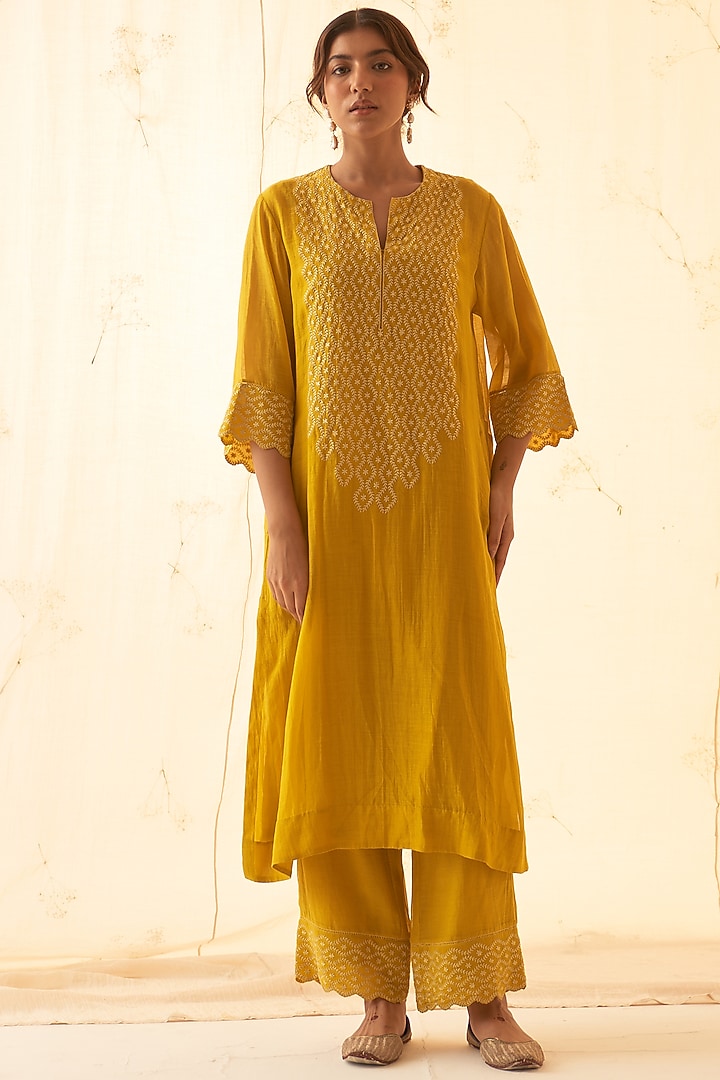 Yellow Chanderi Embroidered Kurta Set by JANKI INDIA at Pernia's Pop Up Shop