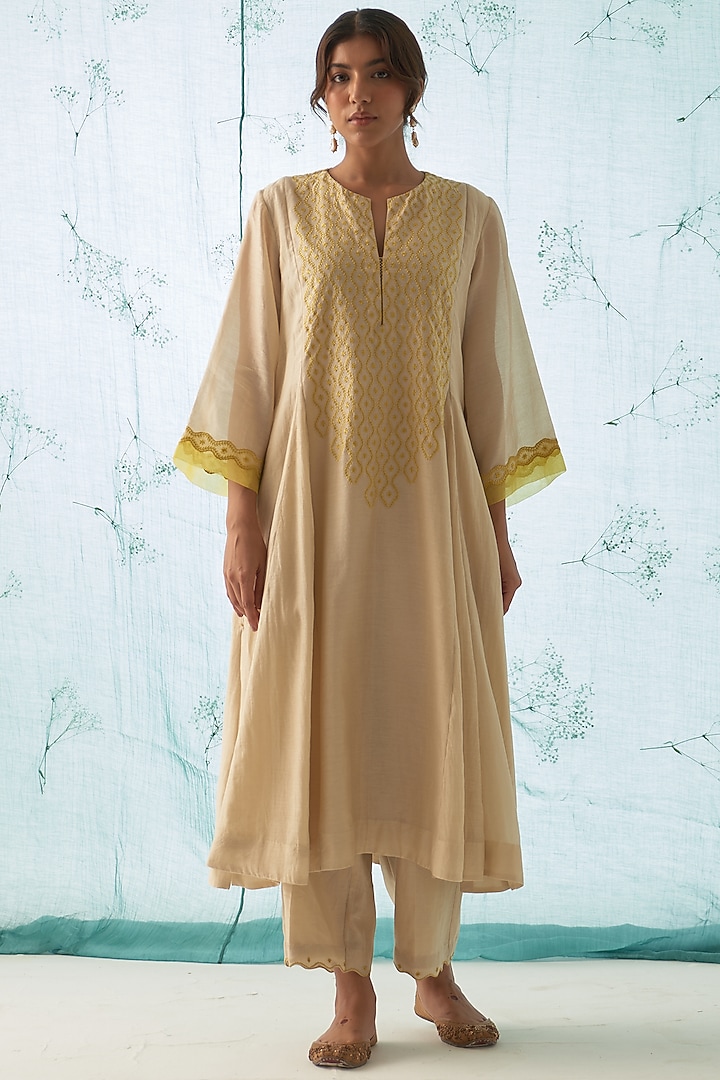 Ivory Chanderi Handwork & Embroidered Kurta Set by JANKI INDIA at Pernia's Pop Up Shop