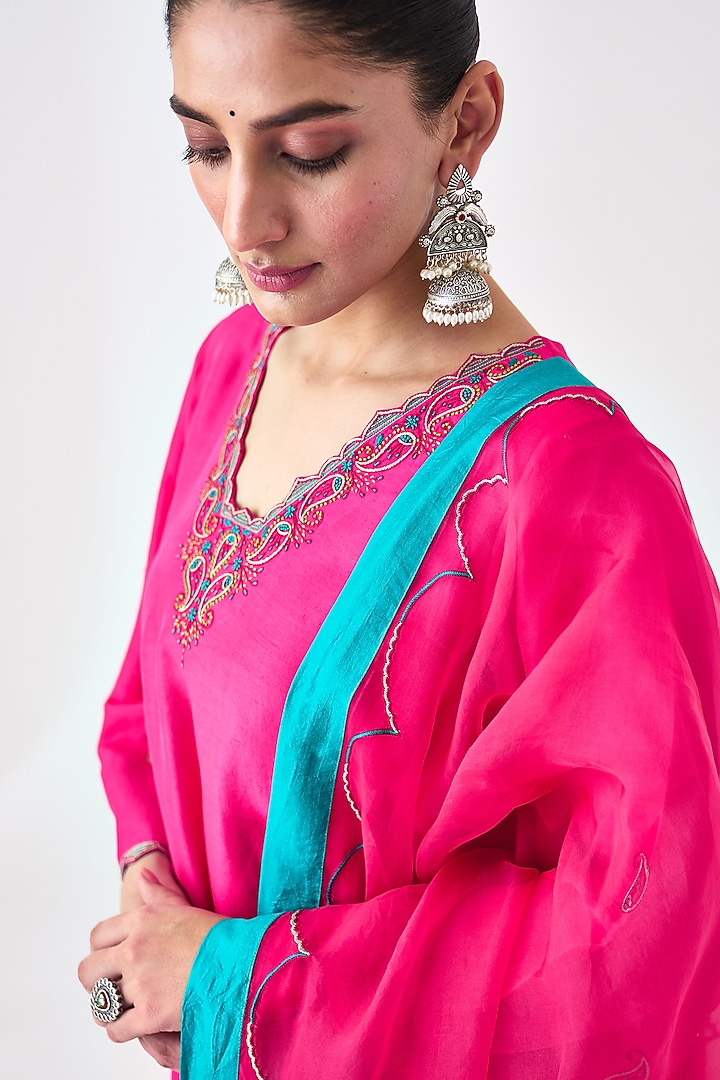 Fuchsia Dupion Silk Embroidered Kurta Set by JANKI INDIA at Pernia's Pop Up Shop