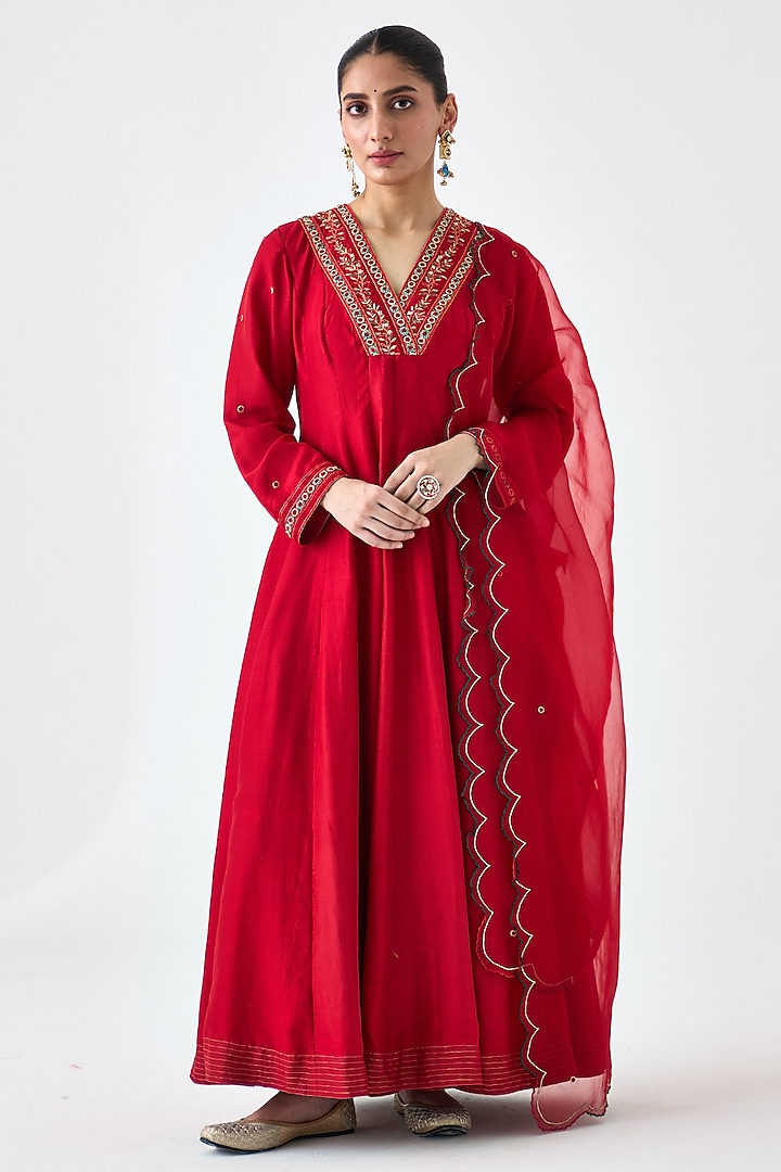 Maroon Dupion Silk Embroidered Anarkali Set by JANKI INDIA at Pernia's Pop Up Shop