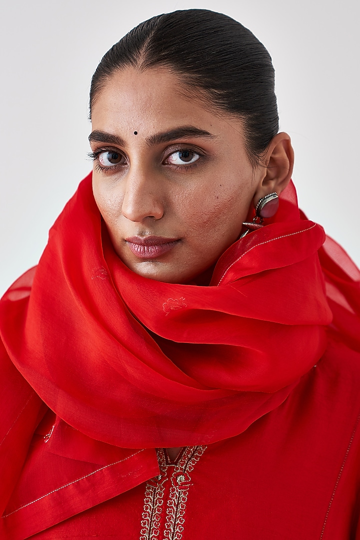 Red Dupion Silk Embroidered Kurta Set by JANKI INDIA at Pernia's Pop Up Shop