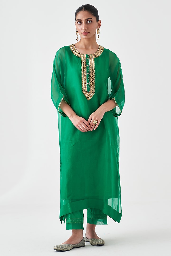 Green Dupion Silk Embroidered Kaftan Set by JANKI INDIA at Pernia's Pop Up Shop