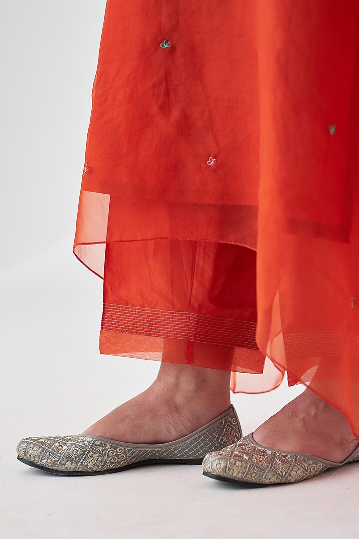 Rust Dupion Silk Embroidered Kaftan Set by JANKI INDIA at Pernia's Pop Up Shop