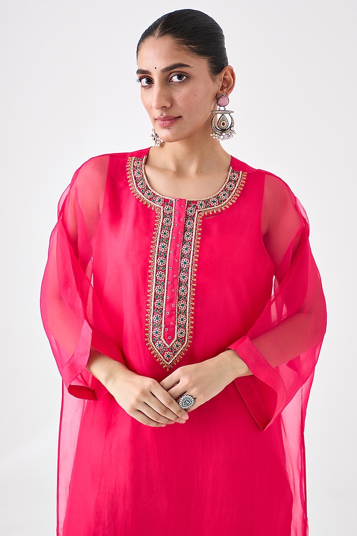 Fuchsia Organza Embroidered Kaftan Set by JANKI INDIA at Pernia's Pop Up Shop