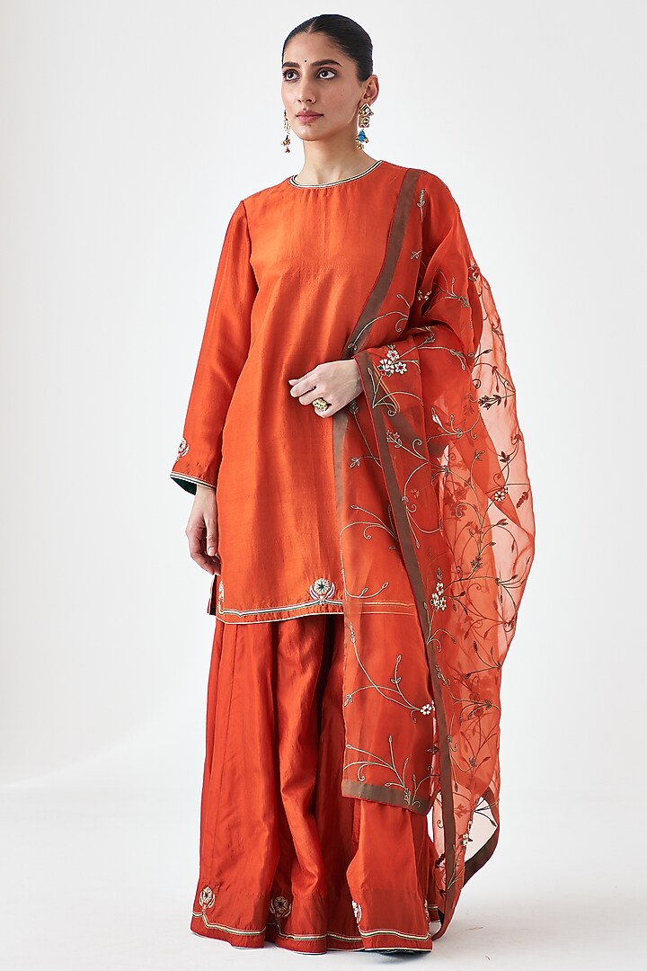 Rust Organza Jaal Embroidered Dupatta by JANKI INDIA at Pernia's Pop Up Shop