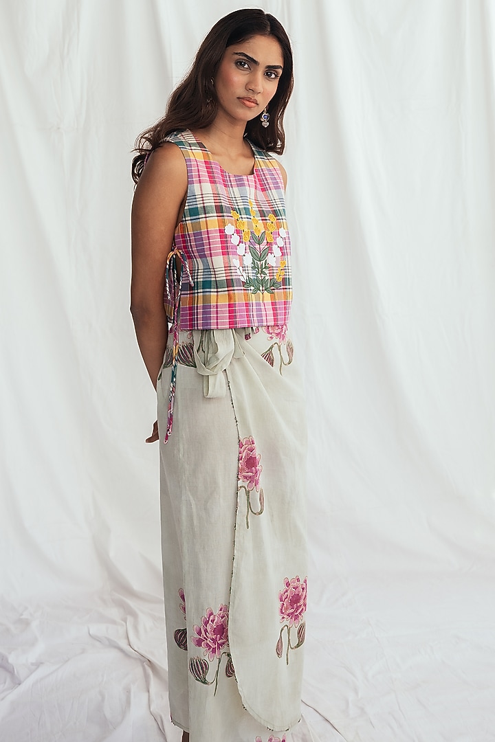 Pink Cotton Embroidered Bib by Jodi at Pernia's Pop Up Shop