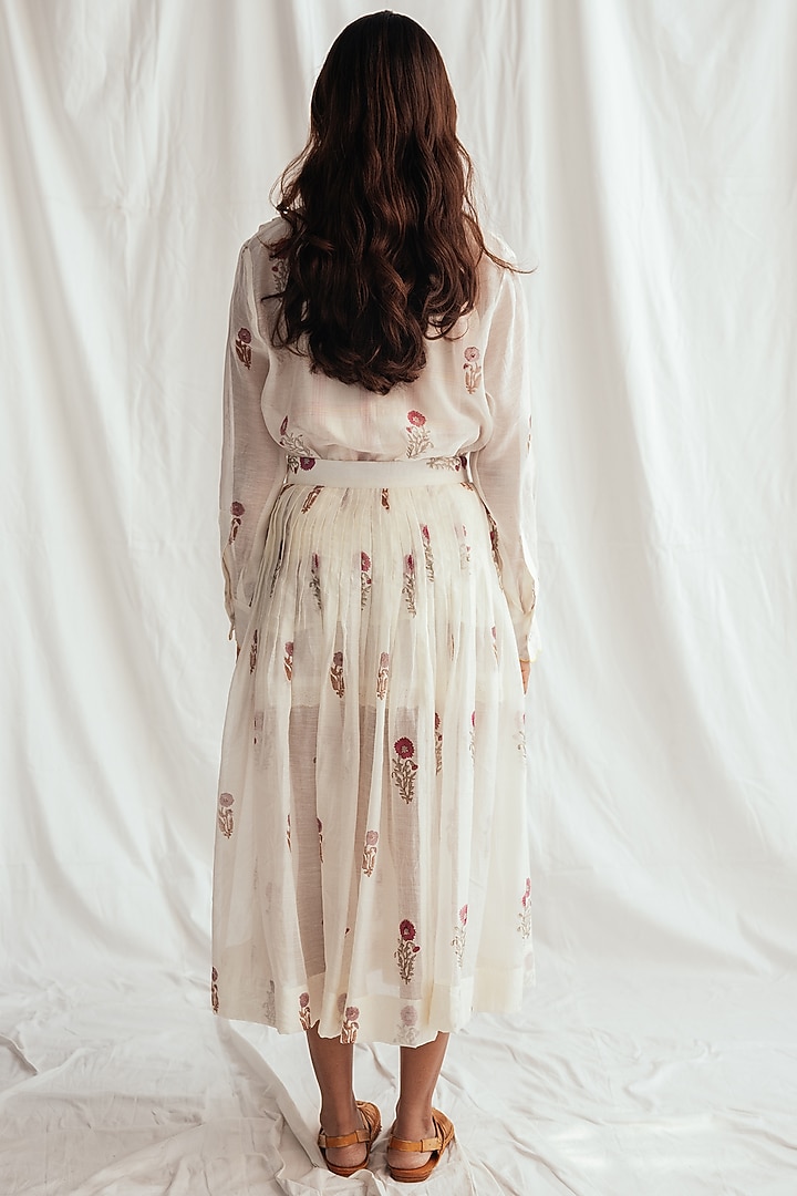 White Chanderi Hand-Block Printed & Beadwork Skirt by Jodi at Pernia's Pop Up Shop