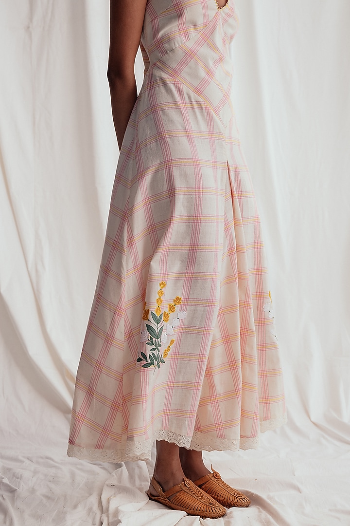Pink & White Cotton Embroidered Vacation Dress by Jodi at Pernia's Pop Up Shop