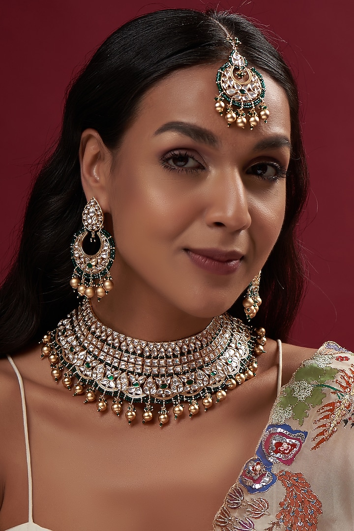 Gold Finish Green Kundan Polki Choker Necklace Set by Johori at Pernia's Pop Up Shop