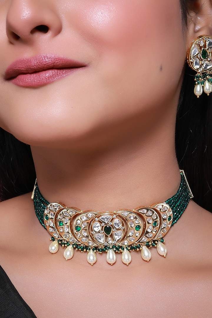 Gold Finish Kundan Polki & Emerald Stone Choker Necklace Set by Johori at Pernia's Pop Up Shop