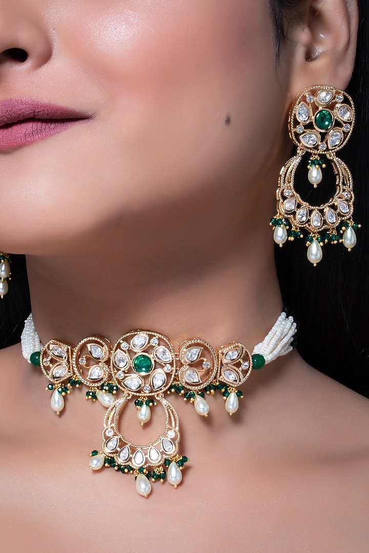 Gold Finish Kundan Polki & Emerald Stone Choker Necklace Set by Johori at Pernia's Pop Up Shop