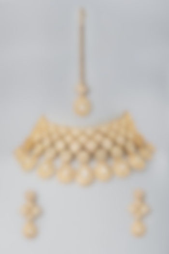 Gold Finish Kundan Polki & Pearl Choker Necklace Set by Johori