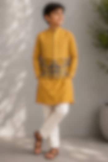 Mustard Dupion Floral Printed Nehru Jacket Set For Boys by Jorah Kids at Pernia's Pop Up Shop