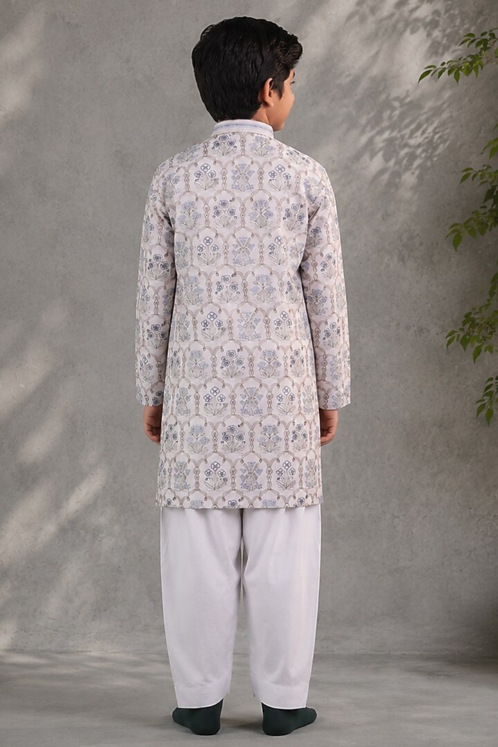 White Cotton Silk Embroidered Kurta Set For Boys by Jorah Kids at Pernia's Pop Up Shop