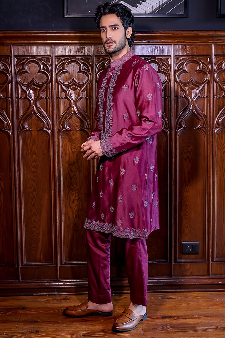 Wine Chanderi & Cotton Dori Embroidered Kurta Set by JORAH MEN at Pernia's Pop Up Shop