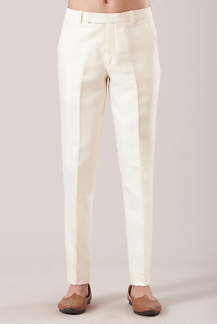 White Bhagalpuri Silk Embroidered Front-Open Groom Sherwani Set by Sarab Khanijou at Pernia's Pop Up Shop