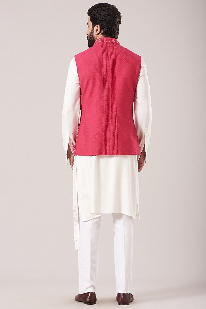 Hot Pink Bhagalpuri Silk Floral Embroidered Bundi Jacket Set by Sarab Khanijou at Pernia's Pop Up Shop