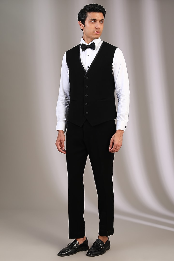 Black Velvet Pearl Embroidered Tuxedo Set by Sarab Khanijou at Pernia's Pop Up Shop