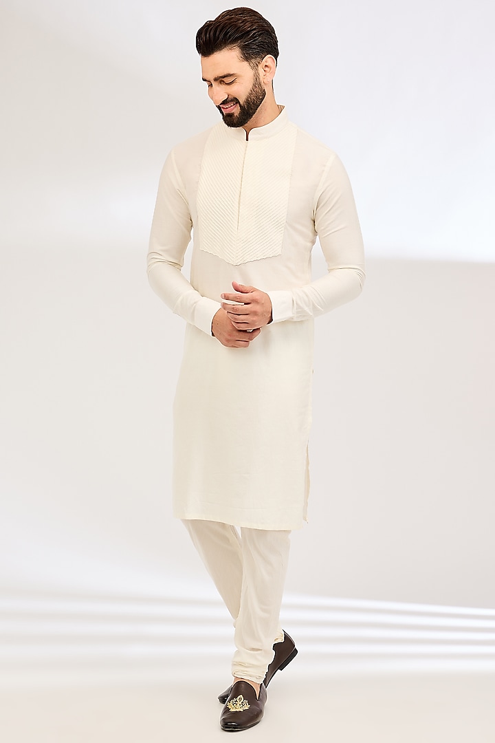 Ivory Raw Silk Jaal Embroidered Groom Sherwani Set by Sarab Khanijou at Pernia's Pop Up Shop