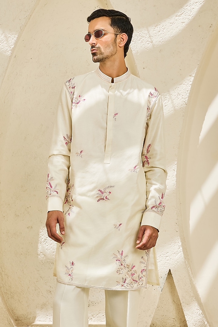 Rose Pink Chanderi Silk Thread Embroidered Nehru Jacket Set by Sarab Khanijou at Pernia's Pop Up Shop