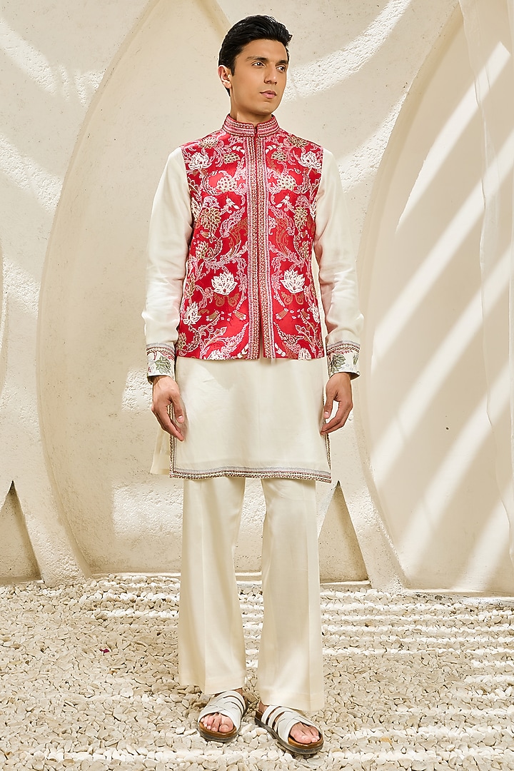 Red Chanderi Silk Thread Embroidered Nehru Jacket Set by Sarab Khanijou at Pernia's Pop Up Shop