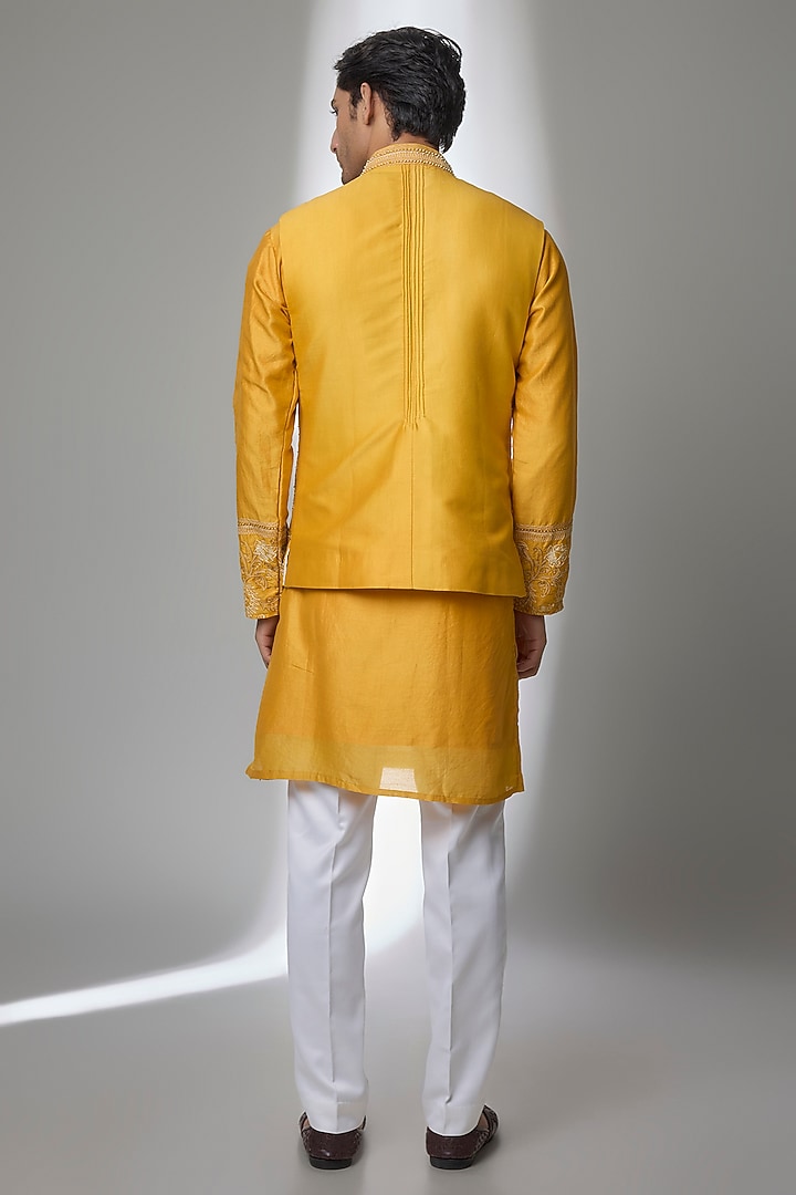Mustard Yellow Chanderi Silk Bundi Jacket Set by Sarab Khanijou at Pernia's Pop Up Shop