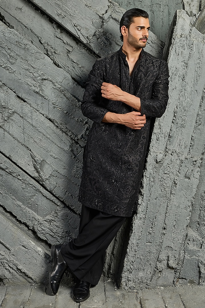 Black Chanderi Silk Cutdana Embroidered Kurta Set by Sarab Khanijou at Pernia's Pop Up Shop