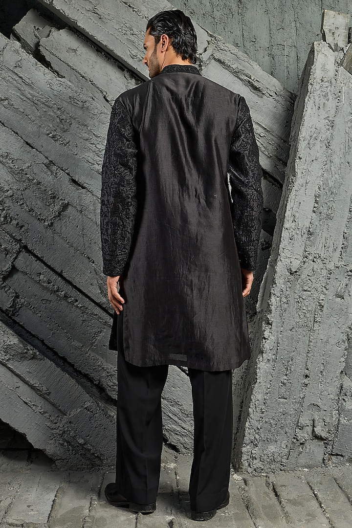 Black Chanderi Silk Cutdana Embroidered Kurta Set by Sarab Khanijou at Pernia's Pop Up Shop