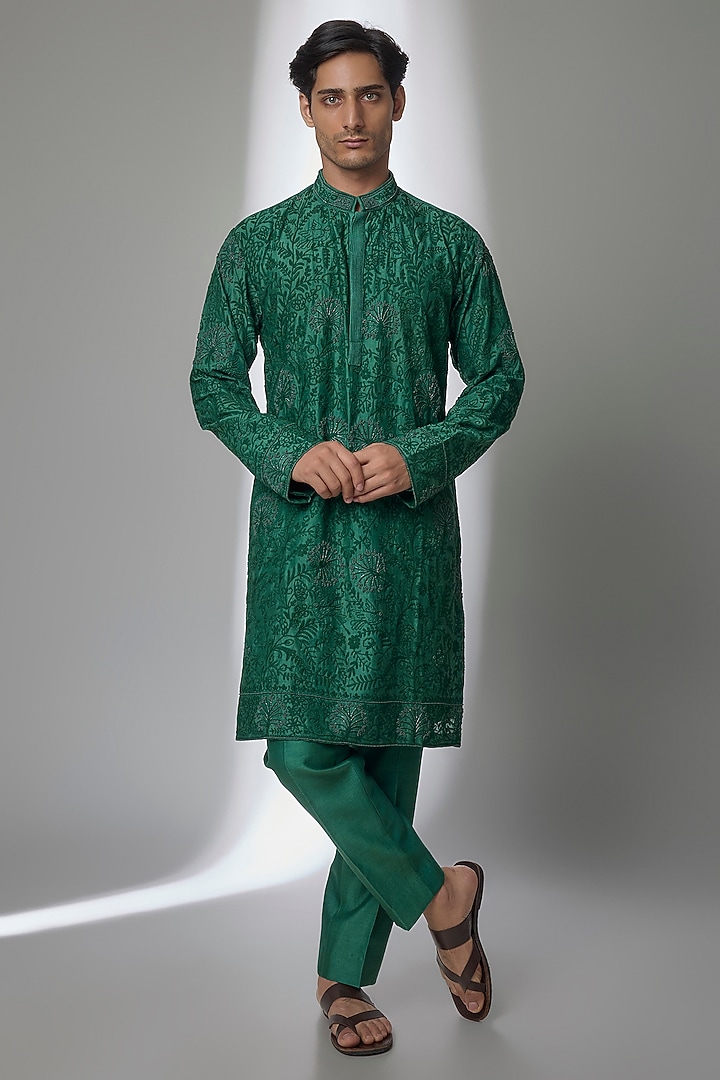 Forest Green Chanderi Silk Kurta Set by Sarab Khanijou at Pernia's Pop Up Shop