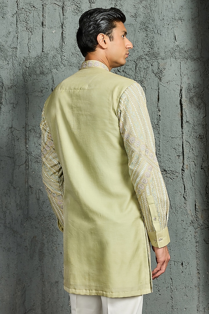 Mint Green Chanderi Silk Thread Embroidered Kurta Set by Sarab Khanijou at Pernia's Pop Up Shop