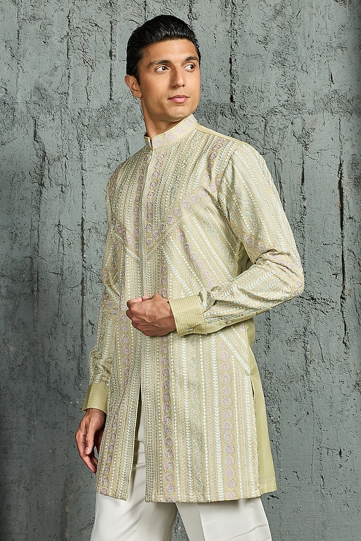 Mint Green Chanderi Silk Thread Embroidered Kurta Set by Sarab Khanijou at Pernia's Pop Up Shop